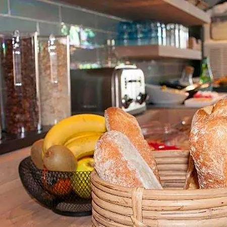 Kyriad Montpellier Ouest St Jean De Védas - A709 Hotel 3*